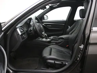 BMW 320 Sport Line Shadow High Executive