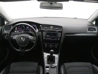 VOLKSWAGEN GOLF 7 Highline