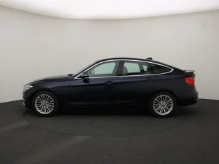BMW 320 Luxury