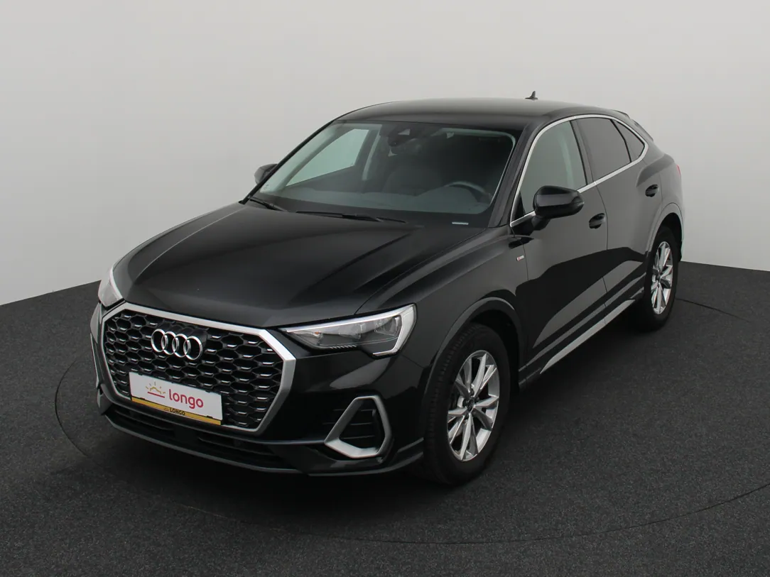 AUDI Q3 S-Line Business