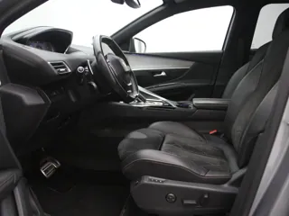 PEUGEOT 5008 GT