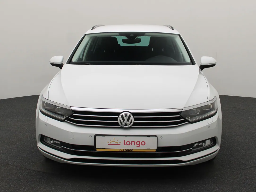 VOLKSWAGEN PASSAT B8 Comfortline