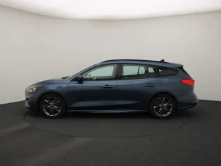 FORD FOCUS ST-Line