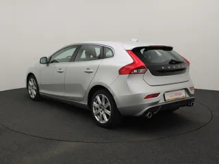 VOLVO V40 R-Design