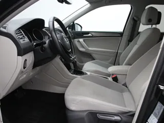 VOLKSWAGEN TIGUAN ALLSPACE Comfortline Business