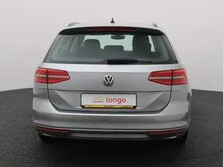 VOLKSWAGEN PASSAT B8 Comfortline Business