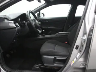 TOYOTA C-HR Urban