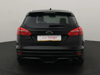 FORD FOCUS Titanium