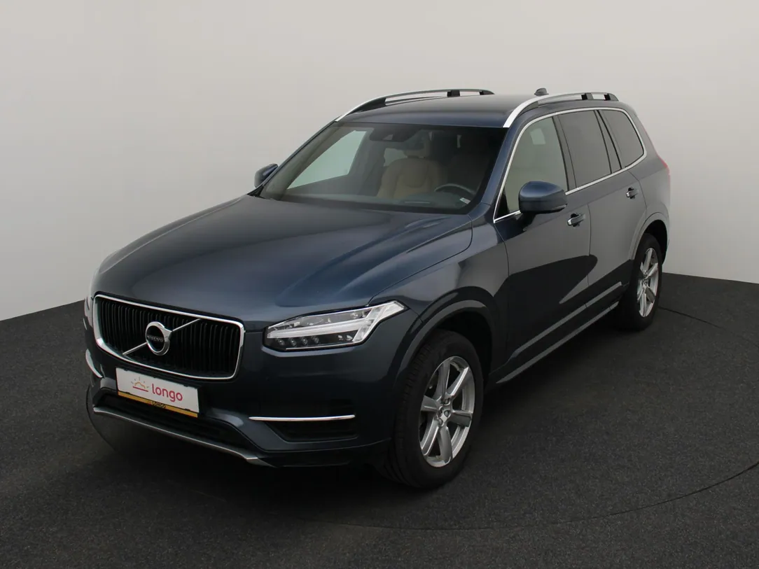 VOLVO XC90 Momentum