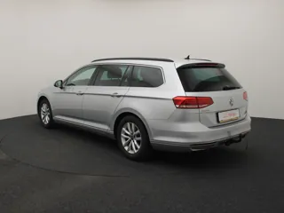 VOLKSWAGEN PASSAT B8 Highline