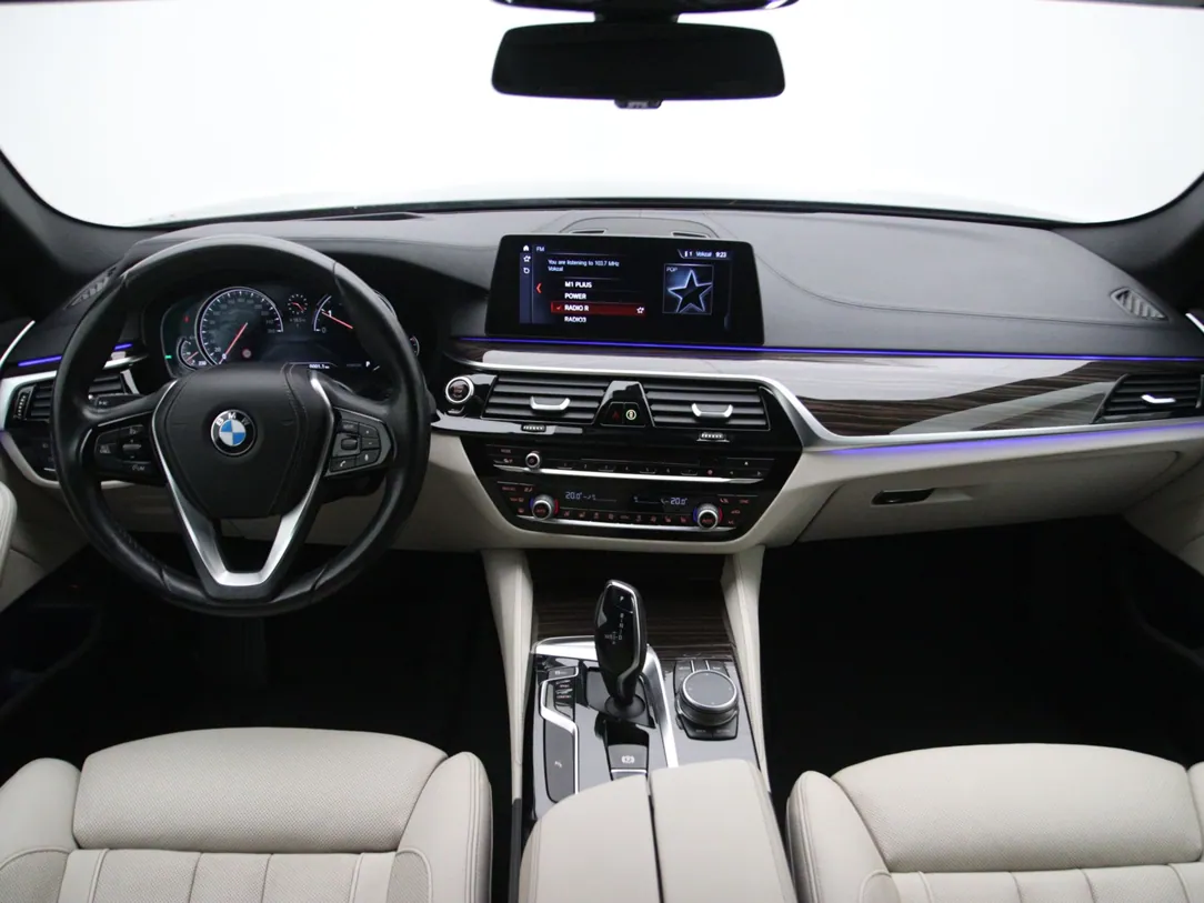 BMW 530 Luxury Line