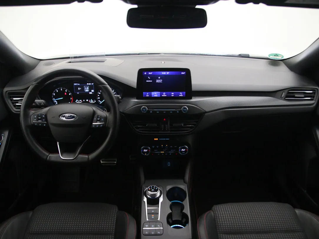 FORD FOCUS ST Line Business