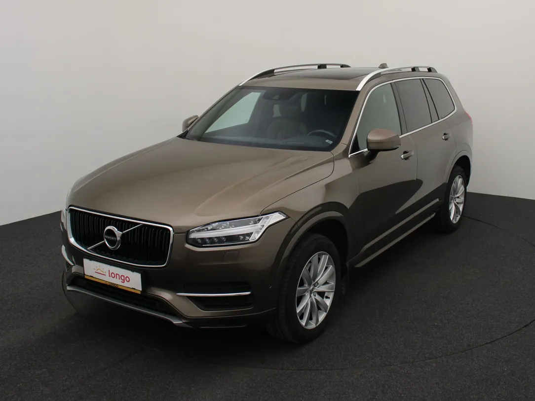 VOLVO XC90 Momentum