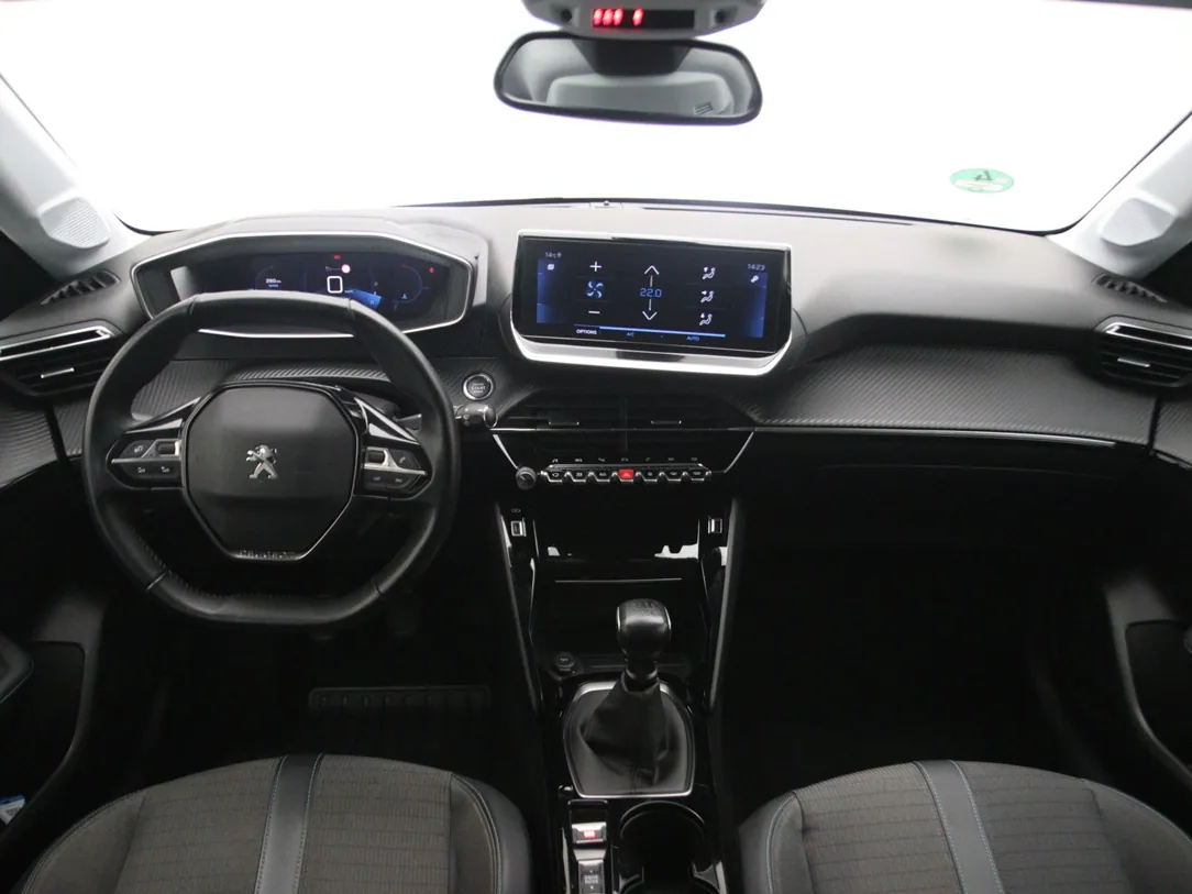 PEUGEOT 208 Allure