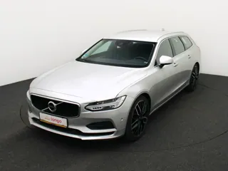 VOLVO V90 Momentum