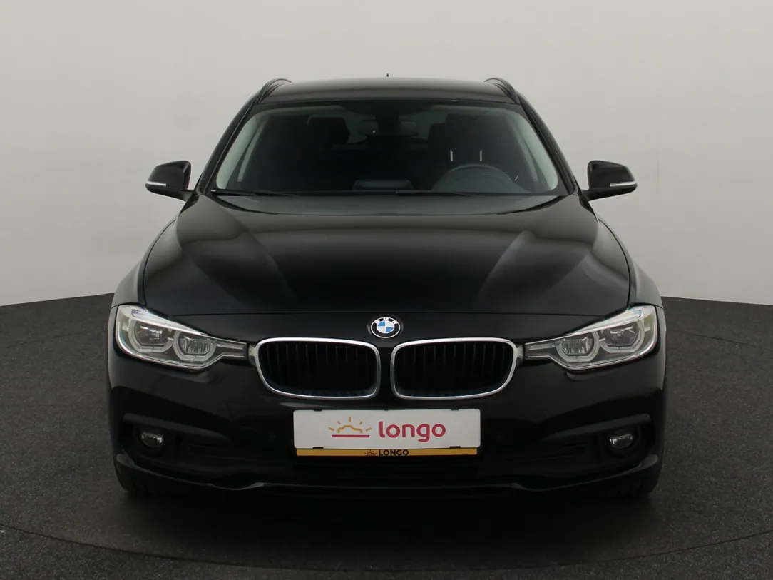 BMW 320 Advantage