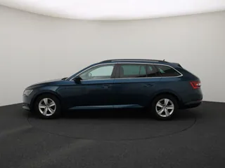 SKODA SUPERB Style