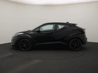 TOYOTA C-HR Active