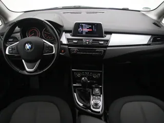 BMW 218 Active Tourer Essential