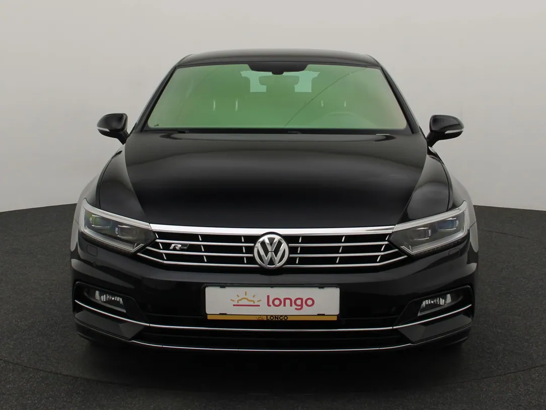 VOLKSWAGEN PASSAT B8 Business Edition R