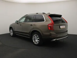 VOLVO XC90 Momentum