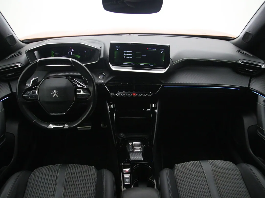 PEUGEOT 2008 GT