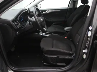 FORD FOCUS Titanium