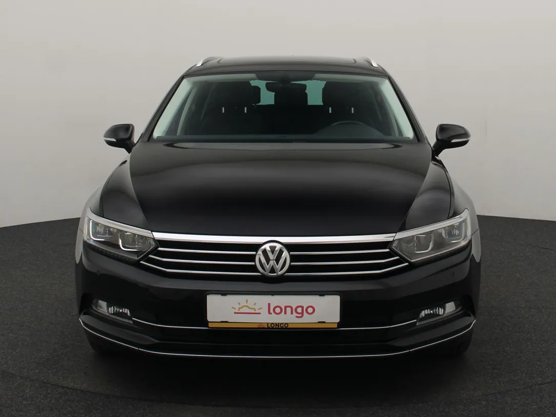 VOLKSWAGEN PASSAT B8 Highline