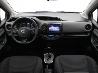 TOYOTA YARIS Active