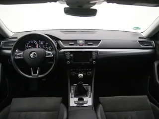 SKODA SUPERB Style