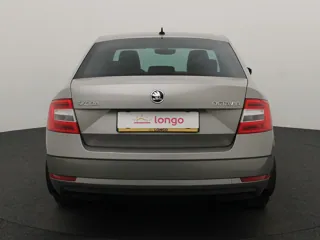 SKODA OCTAVIA Ambition