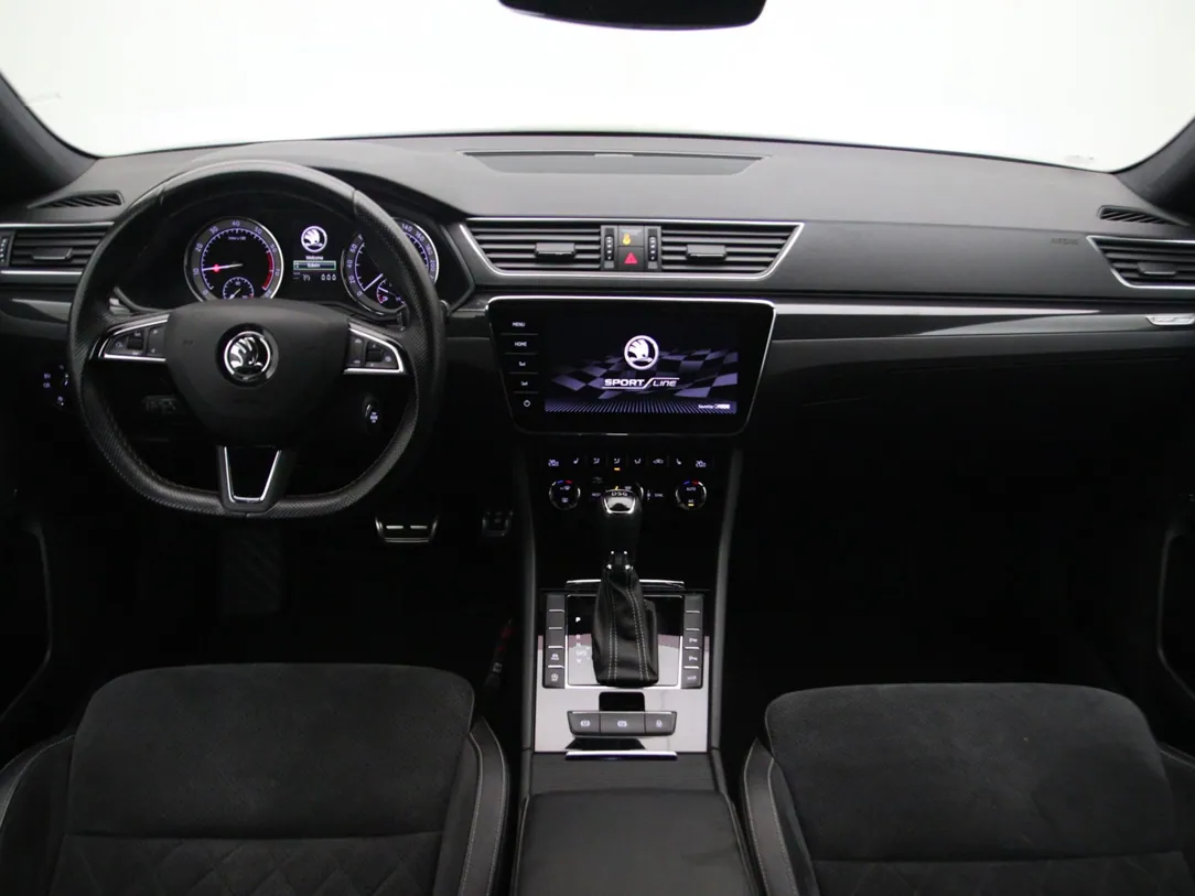 SKODA SUPERB Sportline Business