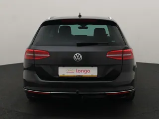 VOLKSWAGEN PASSAT B8 Highline