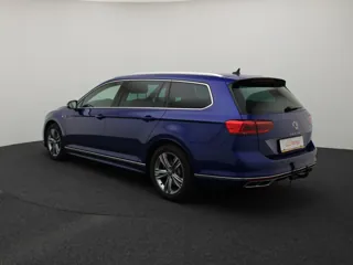 VOLKSWAGEN PASSAT B8 R-Line Business +
