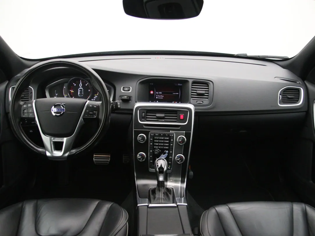VOLVO V60 Business Sport