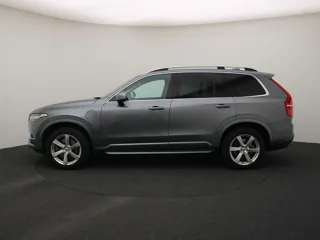 VOLVO XC90 Momentum