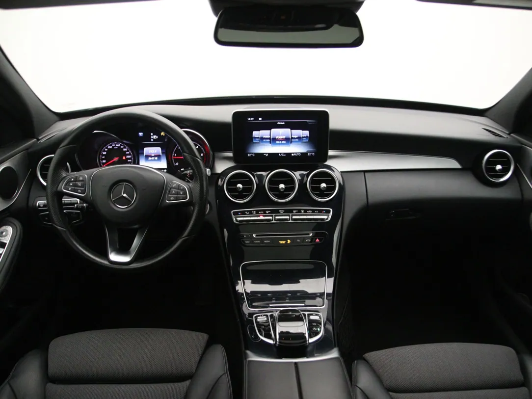 MERCEDES BENZ C220 Avantgarde