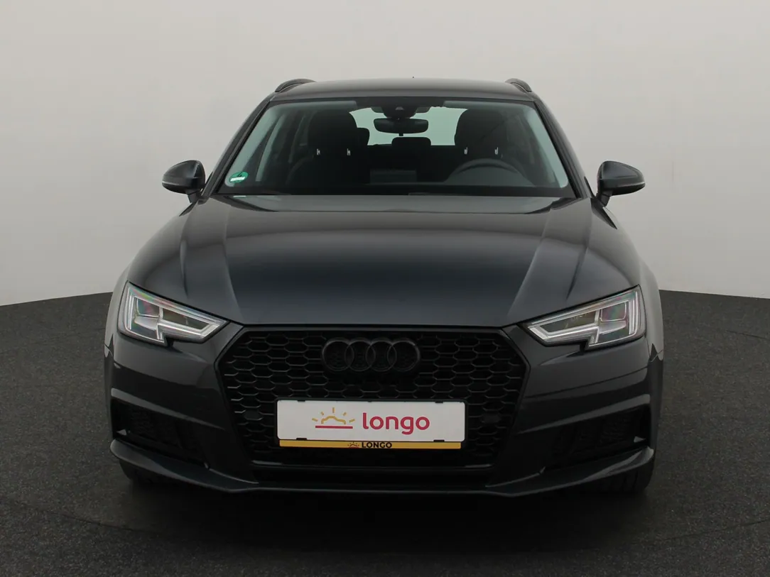 AUDI A4 Pro Line