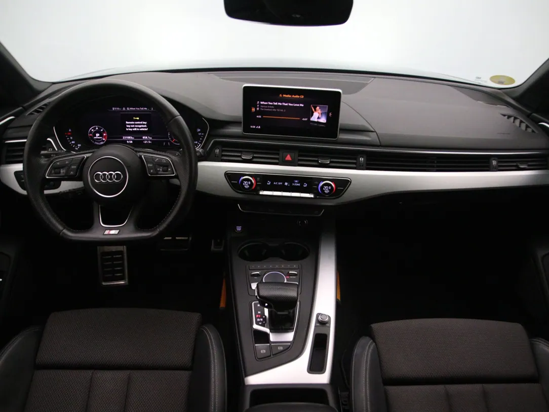 AUDI A4 Sport S Line Edition