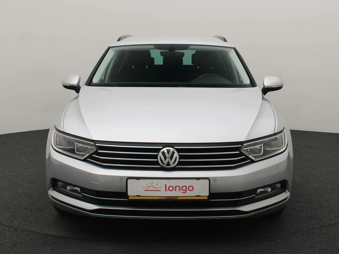 VOLKSWAGEN PASSAT B8 Highline
