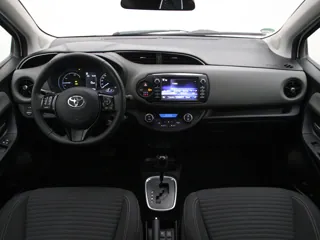 TOYOTA YARIS Active
